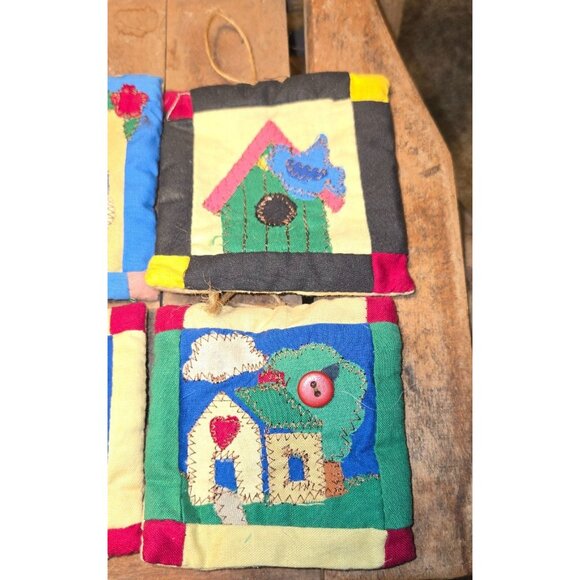 Vintage set of small Quilted ornaments, Vintage cross stich sewing, Birdhouse - Picture 5 of 9